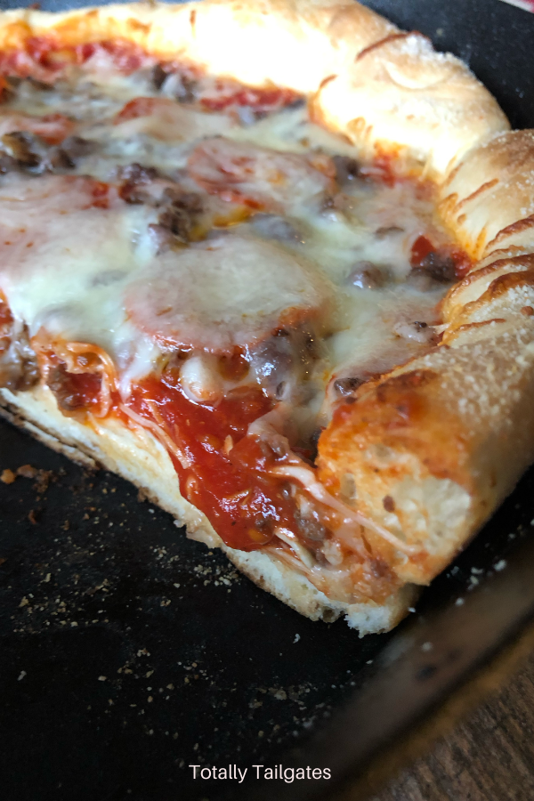 crispy-crust-pan-pizza